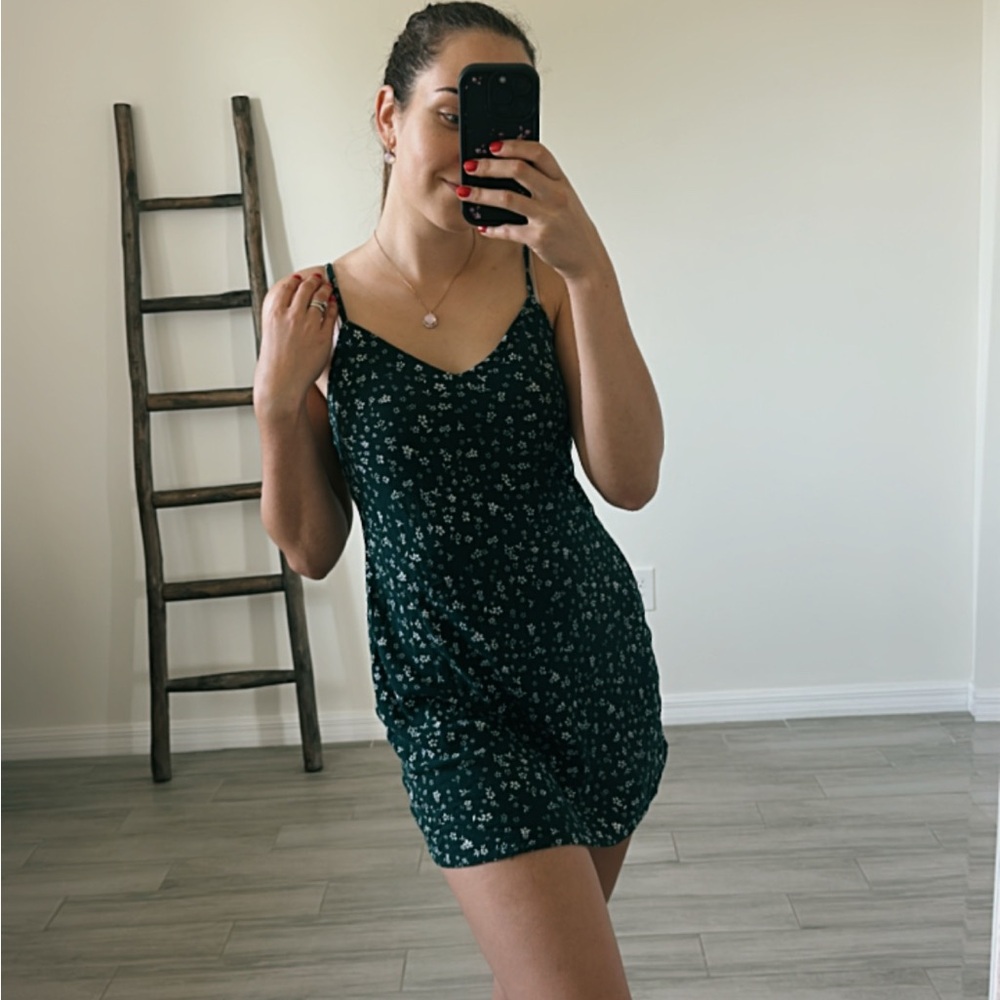 L.A. Hearts Green Slip Floral Dress / Size S-M